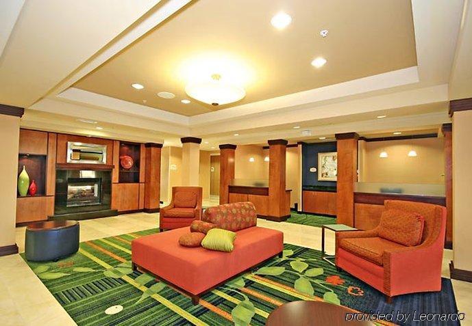 Fairfield Inn & Suites Уайтевилл Экстерьер фото