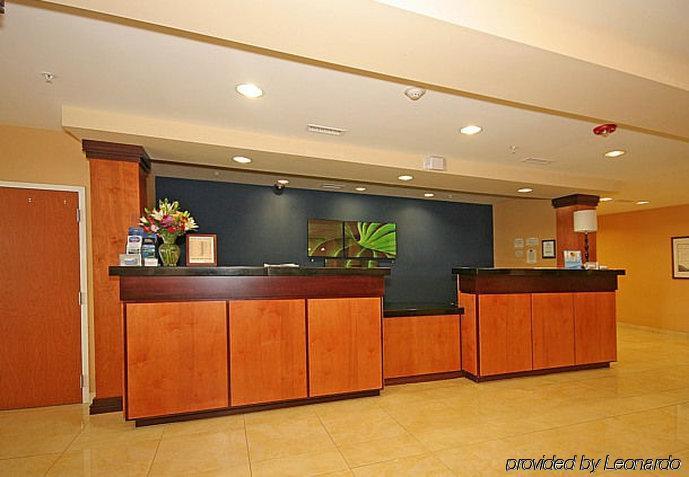 Fairfield Inn & Suites Уайтевилл Экстерьер фото